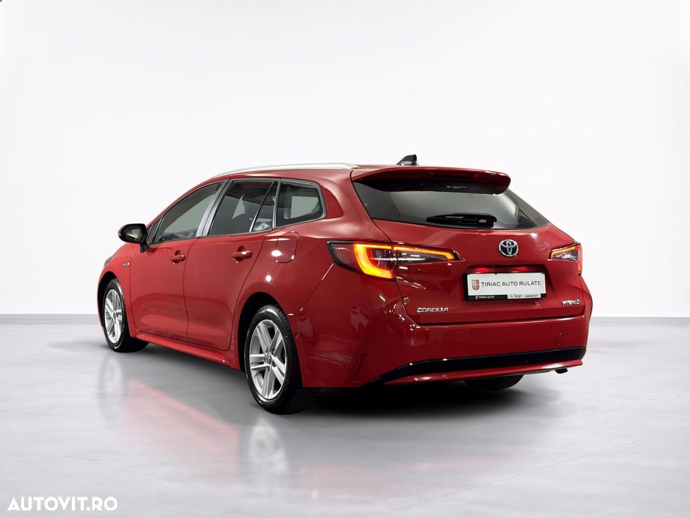 Toyota Corolla - 4