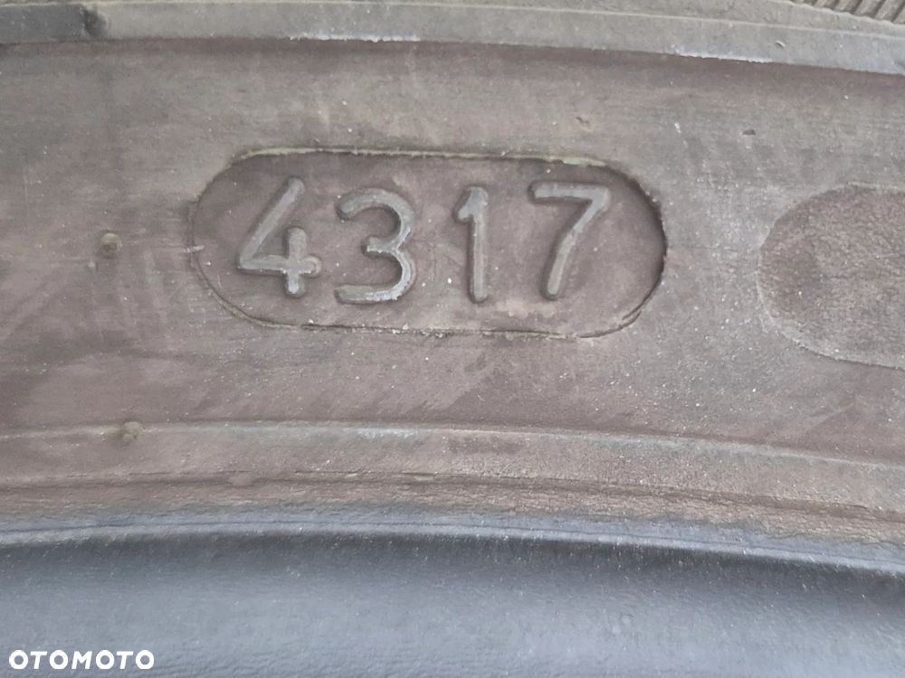 OPONY ZIMOWE NOKIAN 225/50 R18 - 9