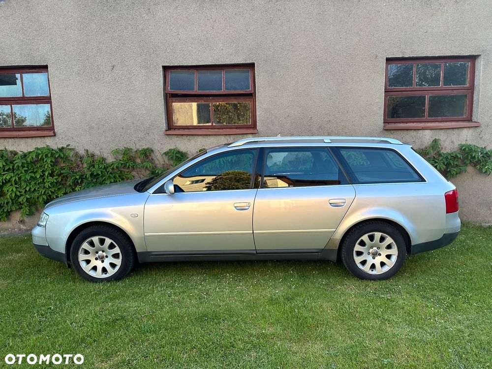 Audi A6 Avant ver-a6-avant-2-5-tdi - 9