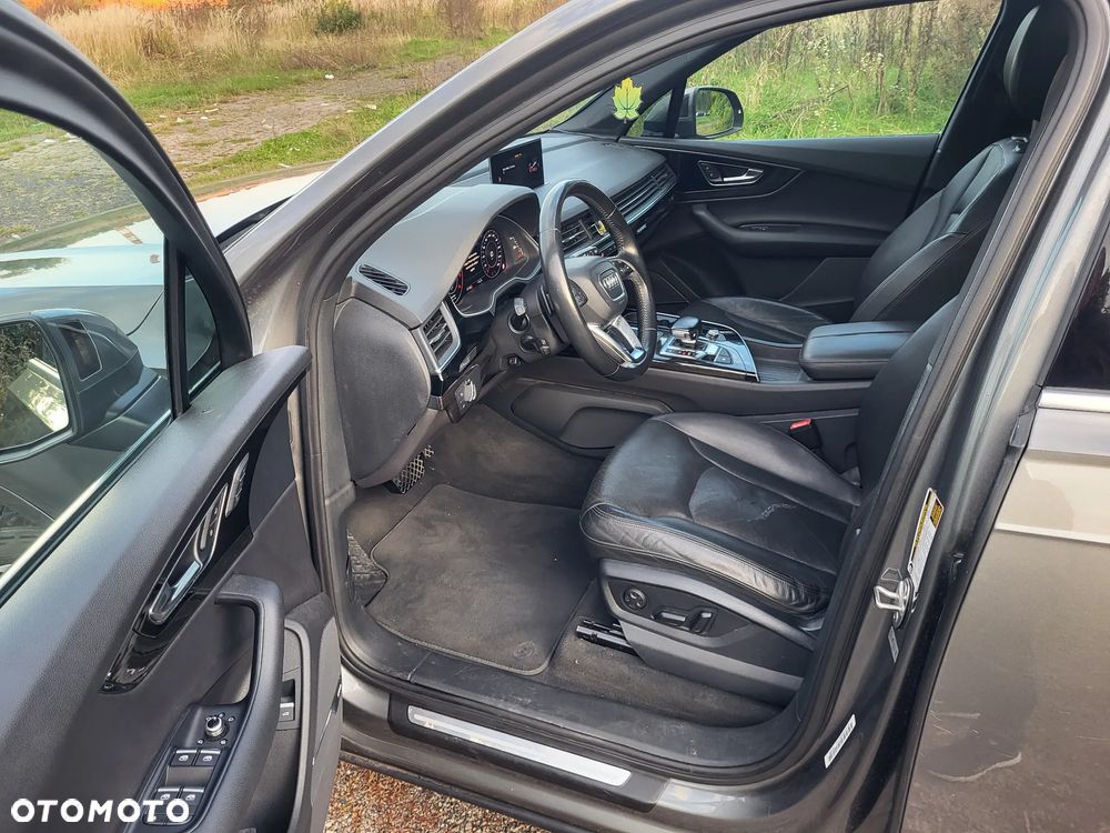 Audi Q7 3.0 TFSI Quattro Tiptronic - 7