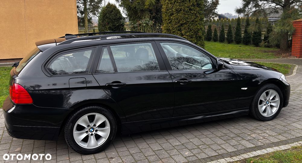 BMW Seria 3 320i Edition Lifestyle - 17