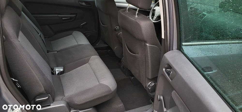 Opel Zafira 1.8 Catch me - 24