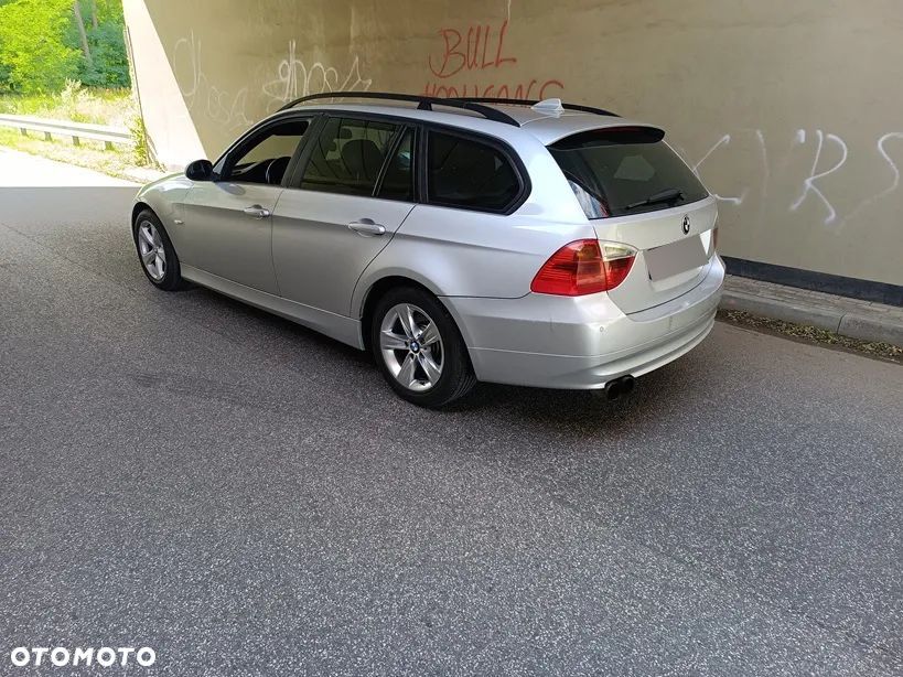 BMW Seria 3 320d - 6