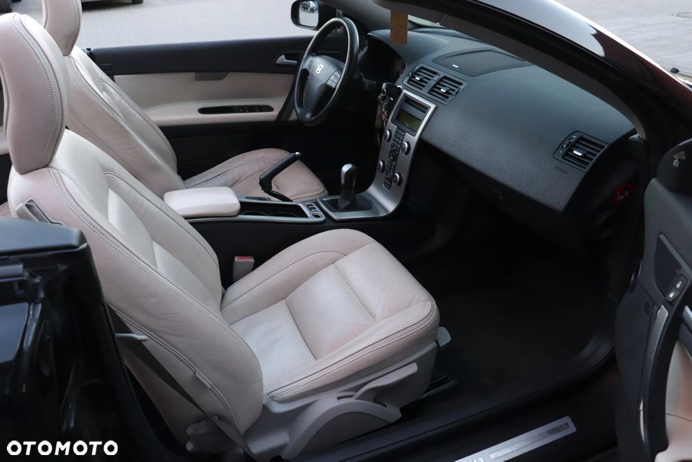 Volvo C70 2.4D5 Summum - 30