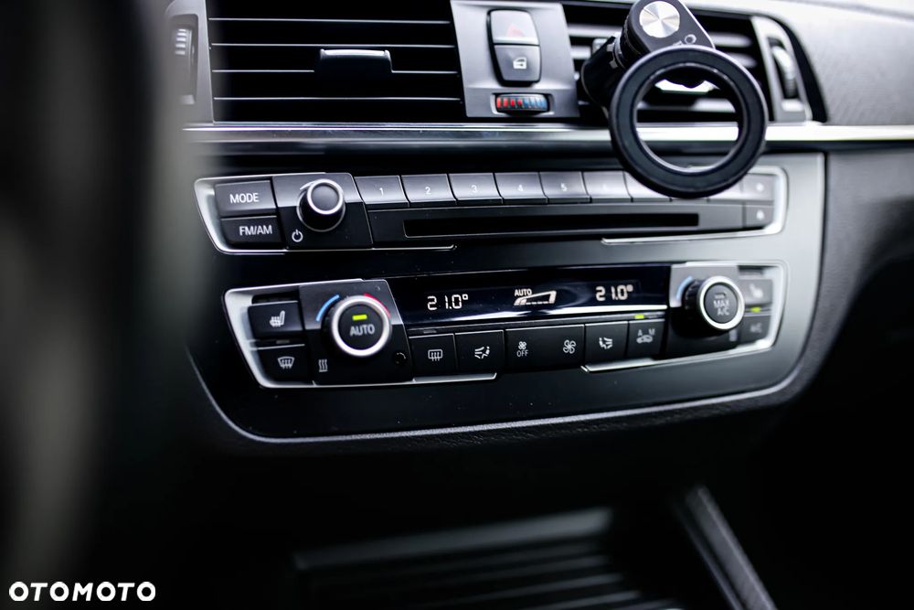 BMW Seria 2 M240i xDrive Sport-Aut - 20