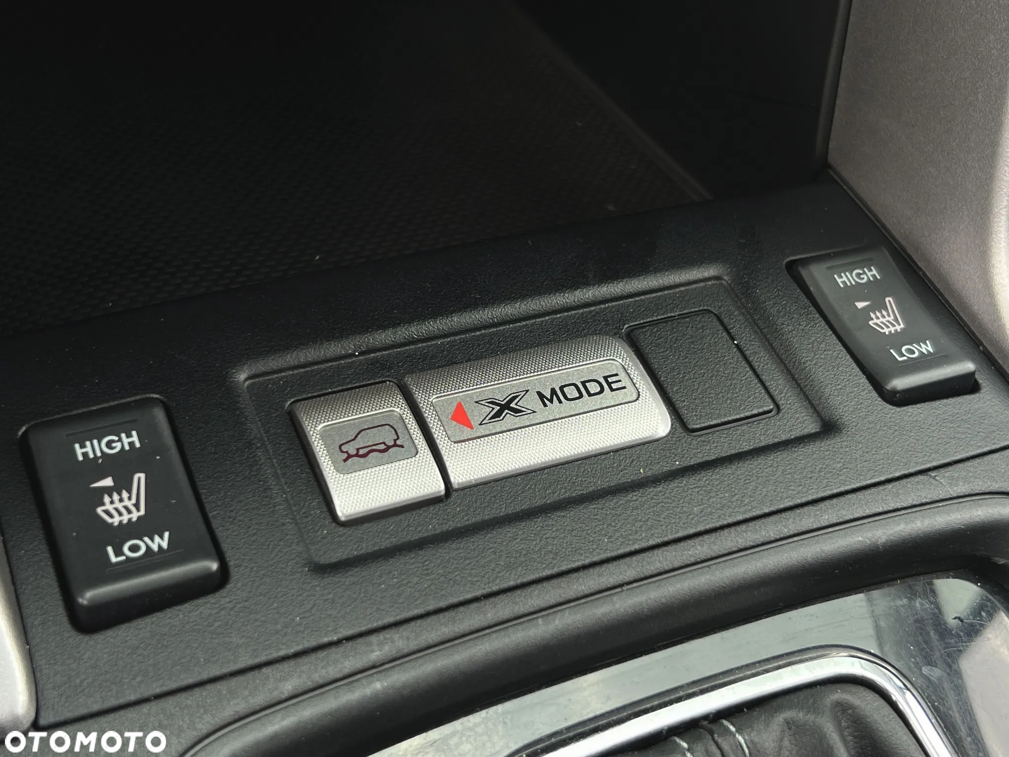 Subaru Forester 2.0XT Platinum Lineartronic - 34