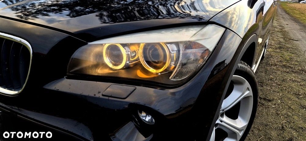 BMW X1 sDrive18d xLine - 19