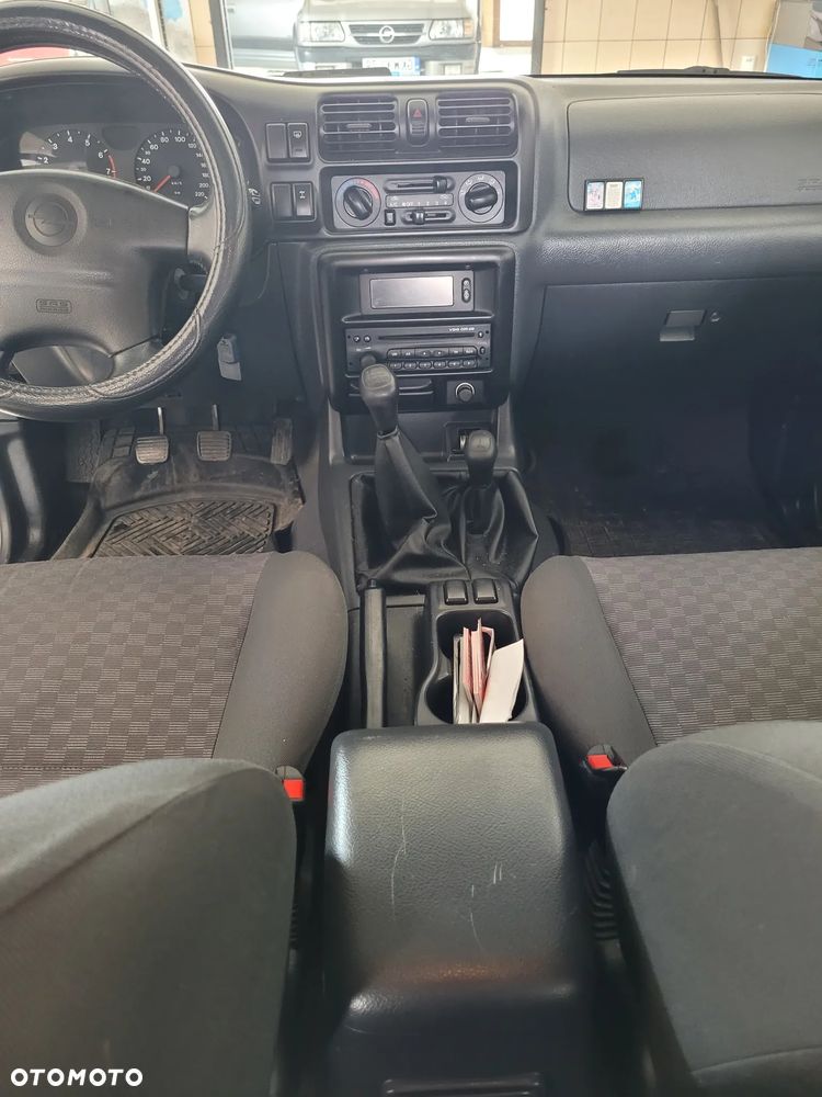 Opel Frontera 3.2 V6 Off Road - 10