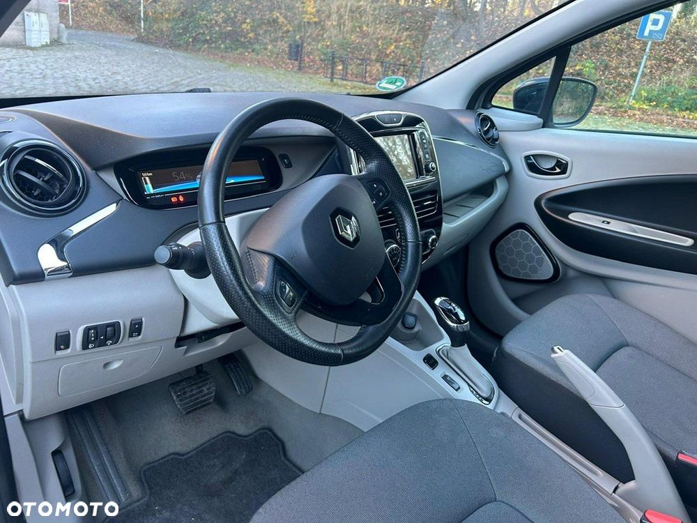 Renault Zoe - 12