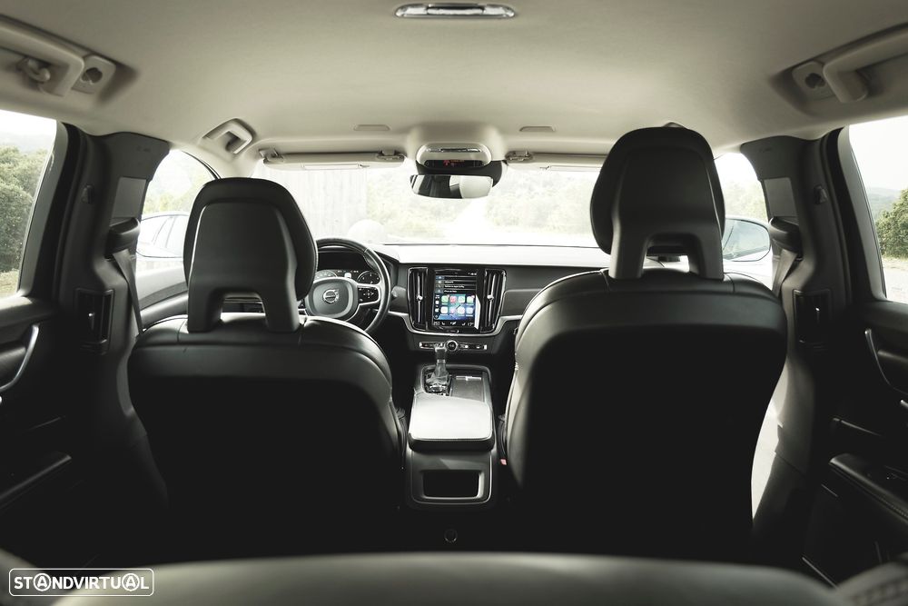 Volvo V90 Cross Country D5 AWD Geartronic Pro - 16