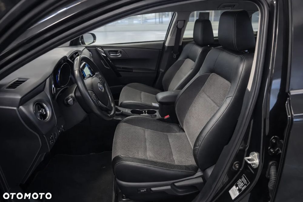 Toyota Yaris Hybrid 1.5 Executive - 7