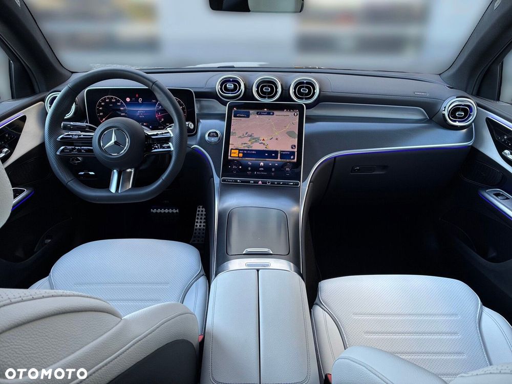 Mercedes-Benz GLC - 16