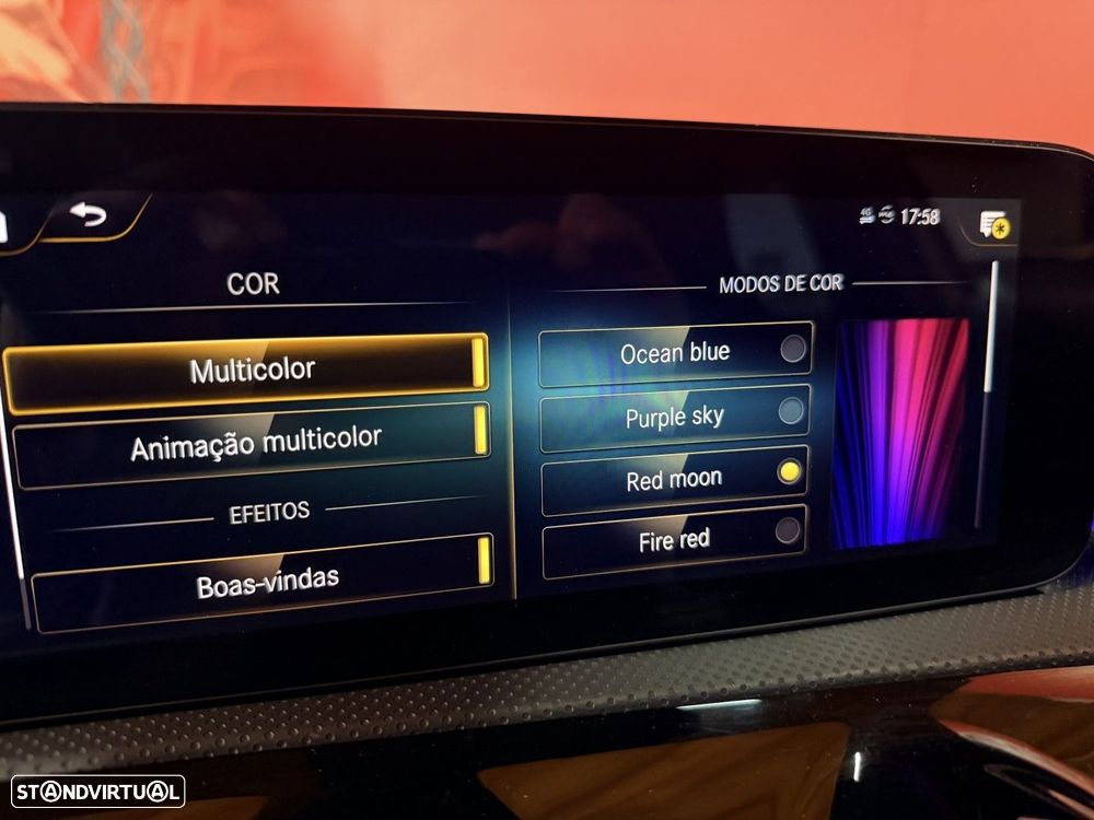 Mercedes-Benz A 180 AMG Line - 13