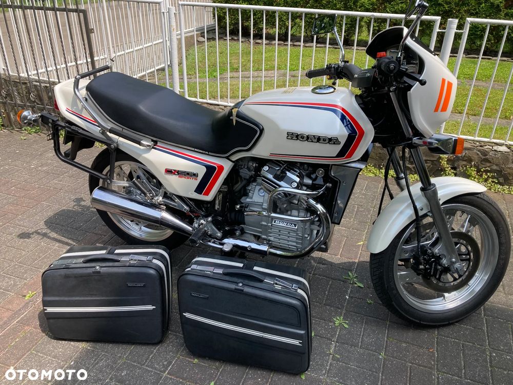Honda CX - 11