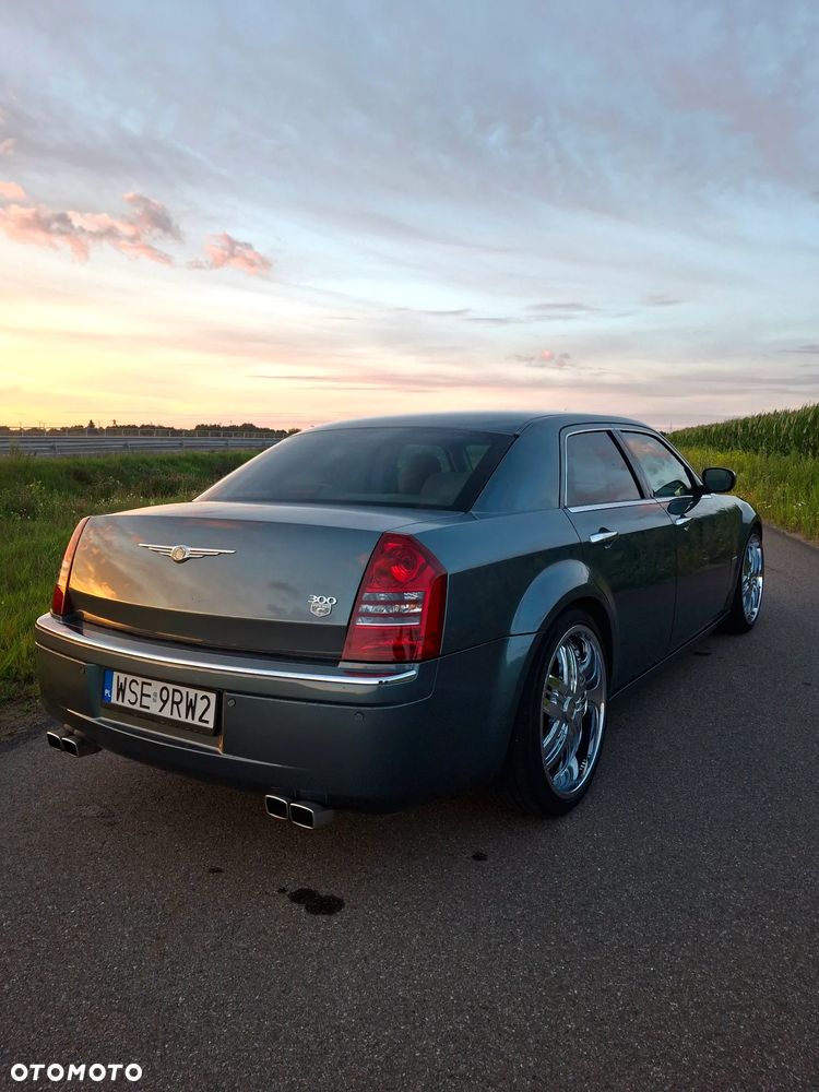 Chrysler 300C 5.7 Automatik - 8