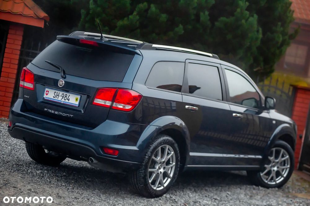 Fiat Freemont 2.0 Multijet 16V DPF Automatik Allrad Lounge - 13