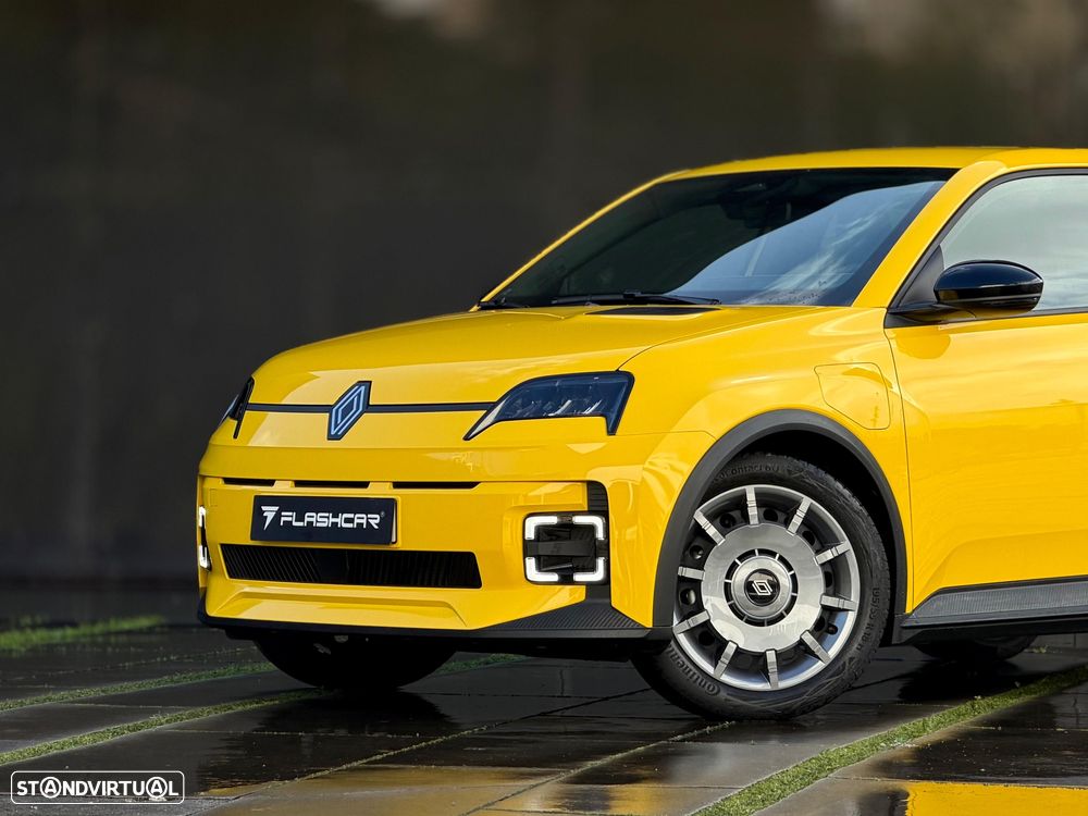 Renault 5 E-Tech 40 kWh Evolution Autonomia Urbana - 33