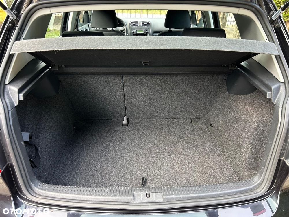 Volkswagen Golf - 11