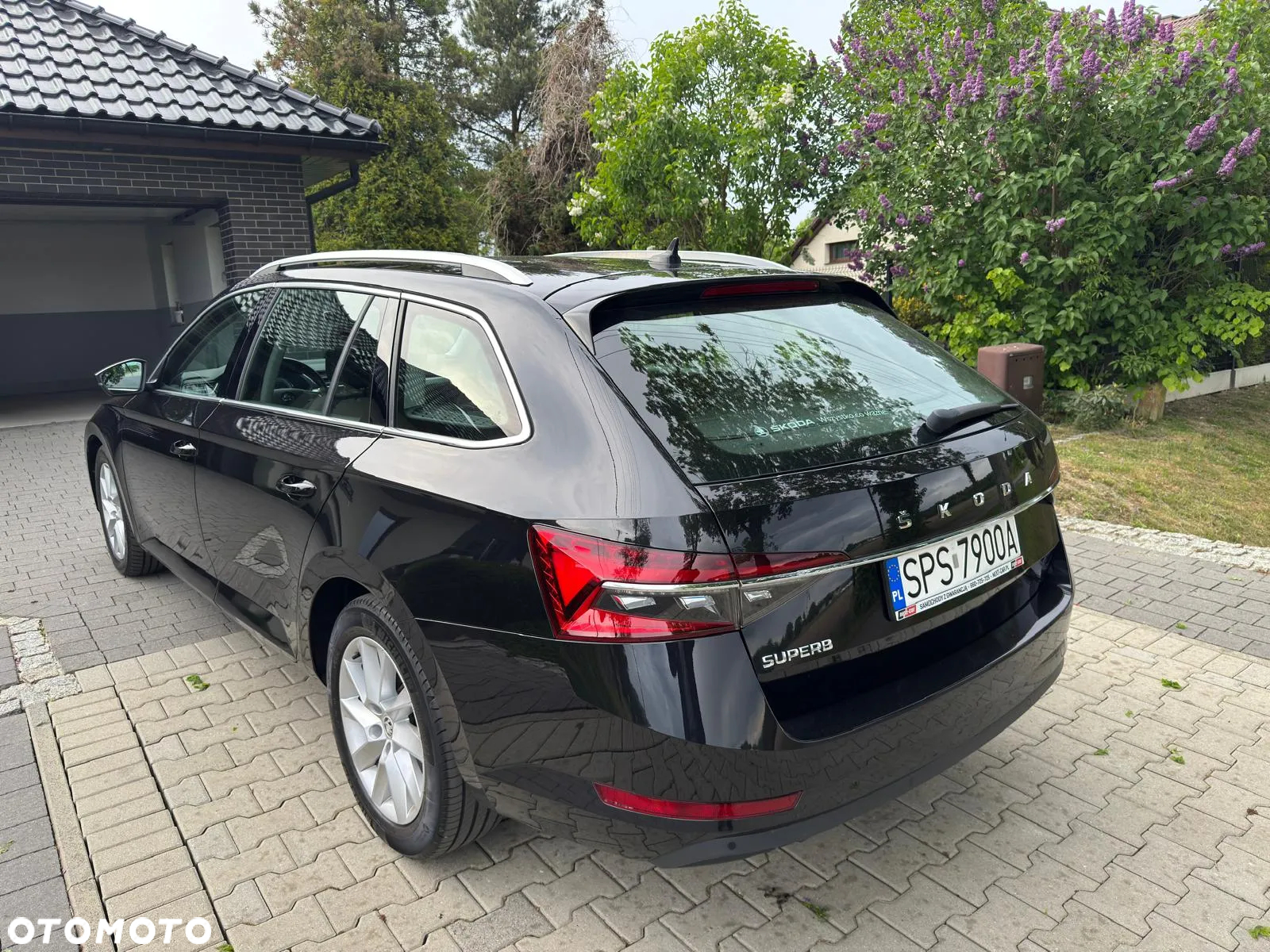 Skoda Superb 2.0 TDI Ambition DSG7 - 3