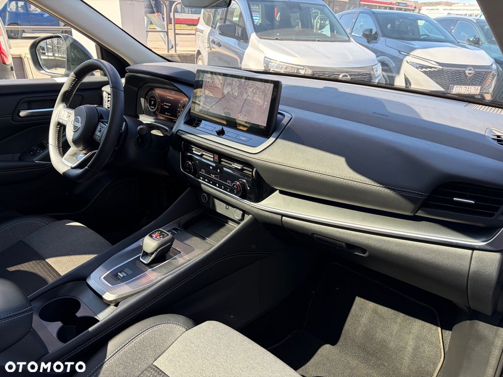 Nissan Qashqai 1.3 DIG-T MHEV N-Connecta Xtronic - 11