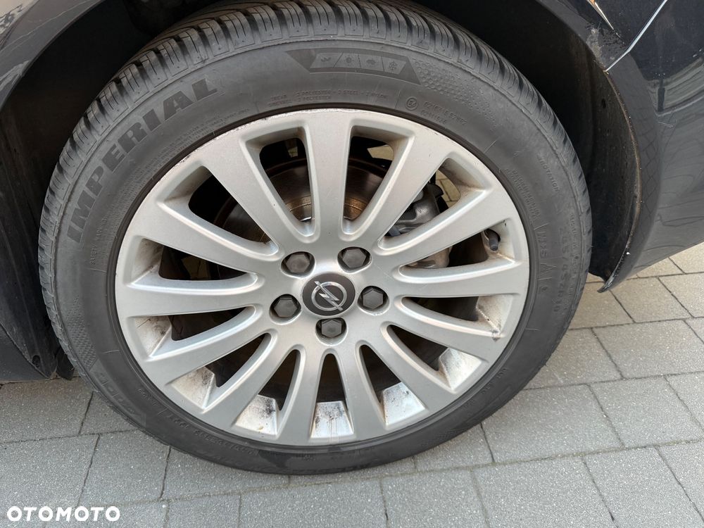 Opel Insignia - 12