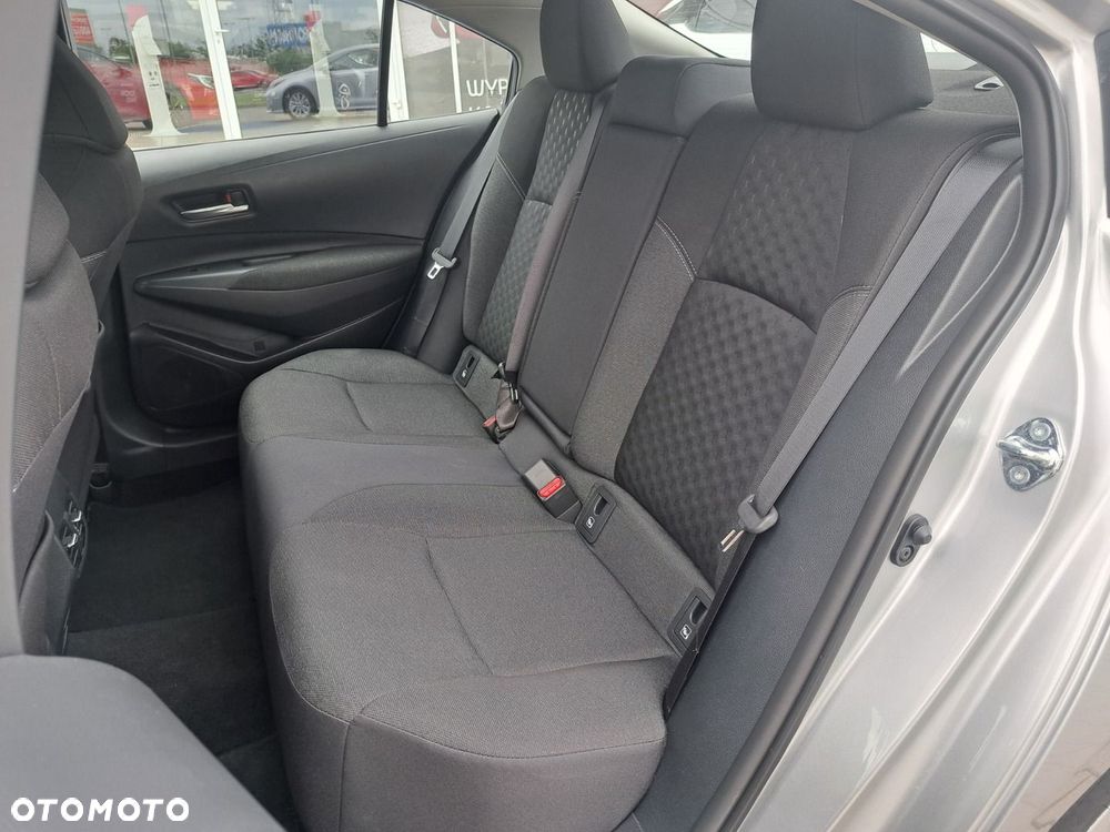 Toyota Corolla - 17