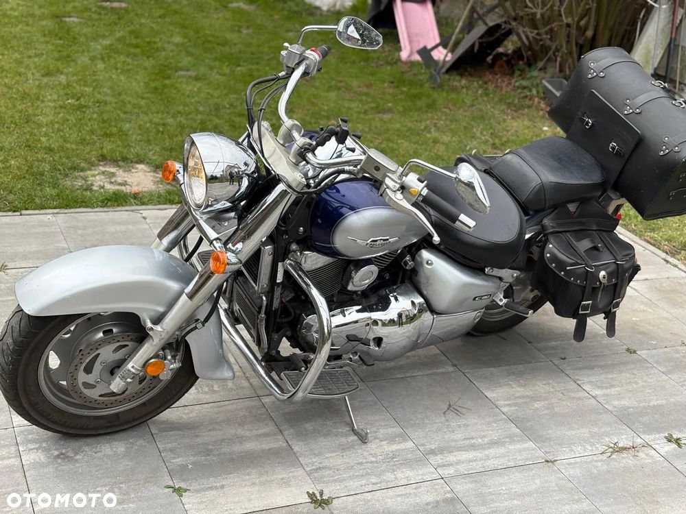 Suzuki Boulevard - 3