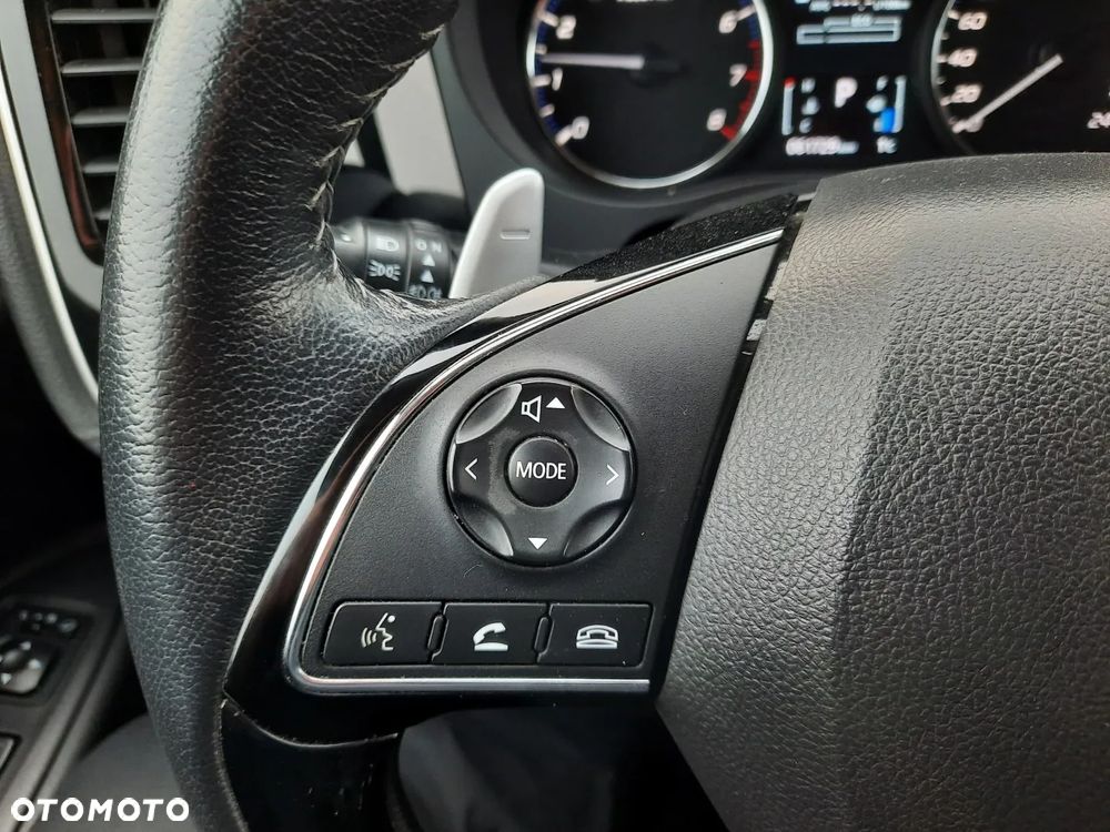 Mitsubishi Outlander 2.0 Intense Comfort 4WD CVT - 25