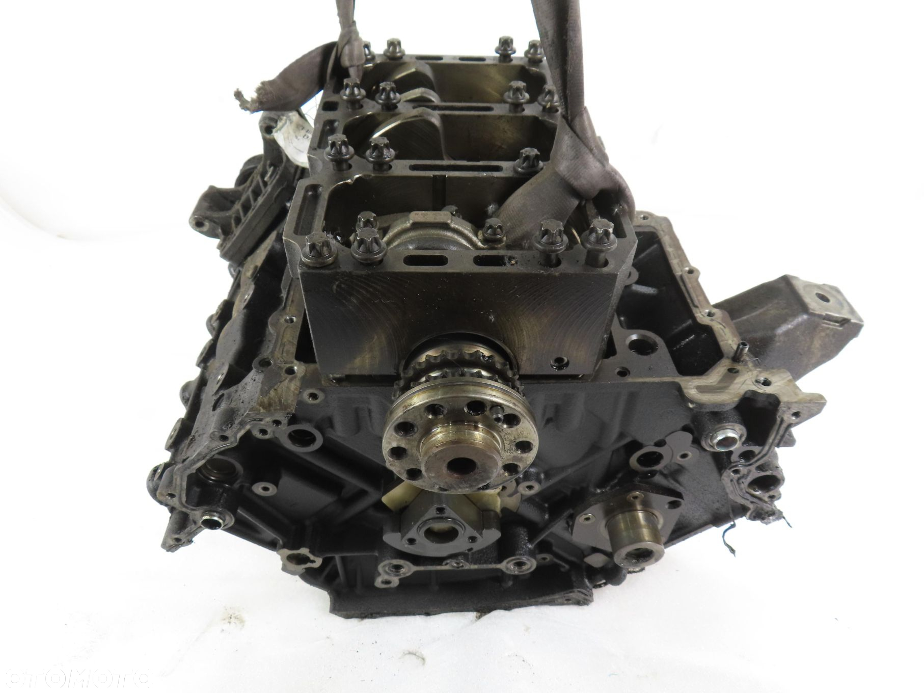 BLOK AUDI A6 C6 2.7 TDI - 12