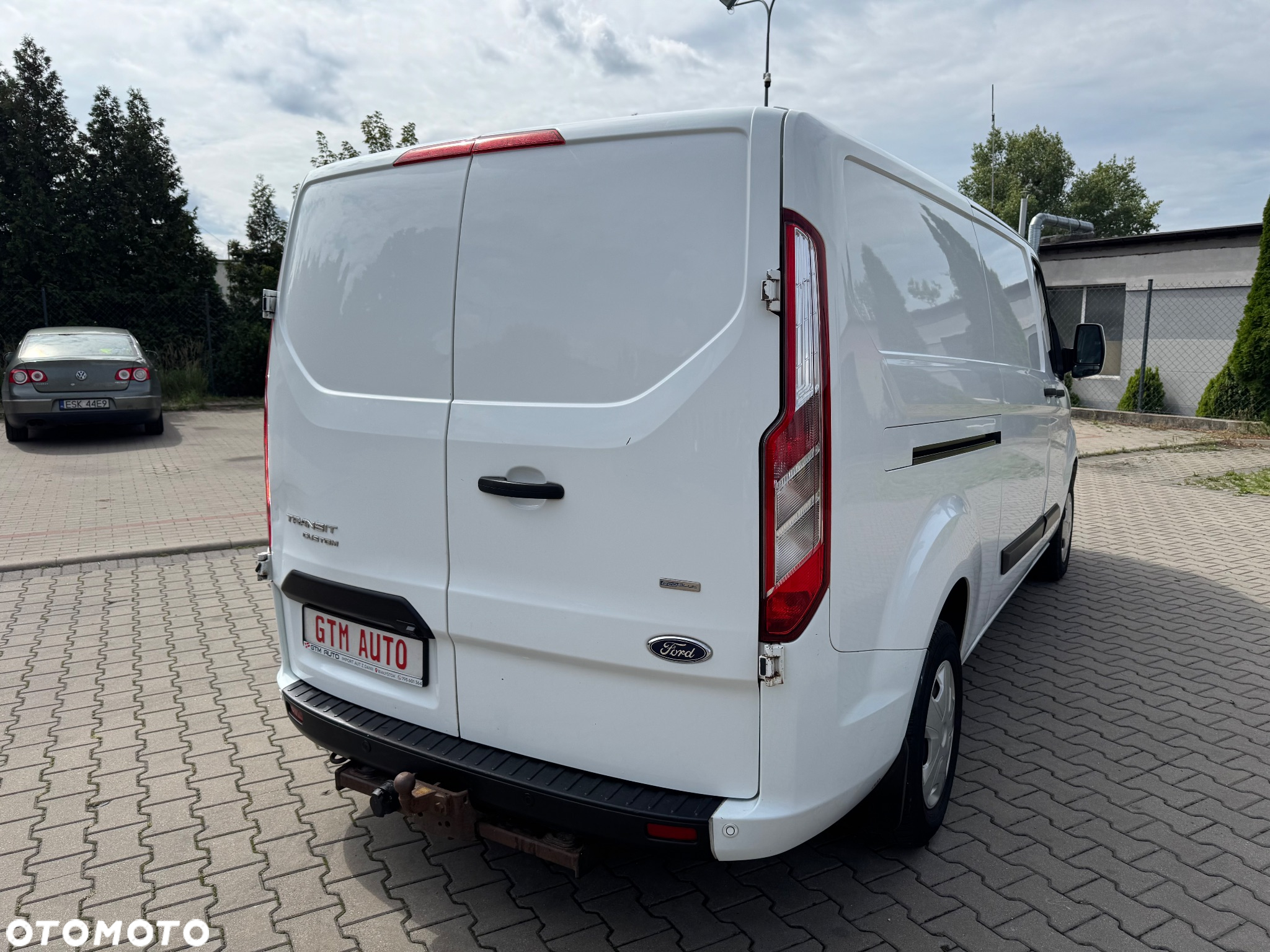 Ford Transit Custom - 11