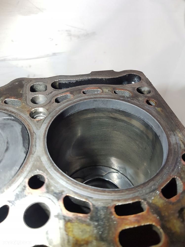 dół silnika mercedes w205 2.2 cdi 651921 - 10