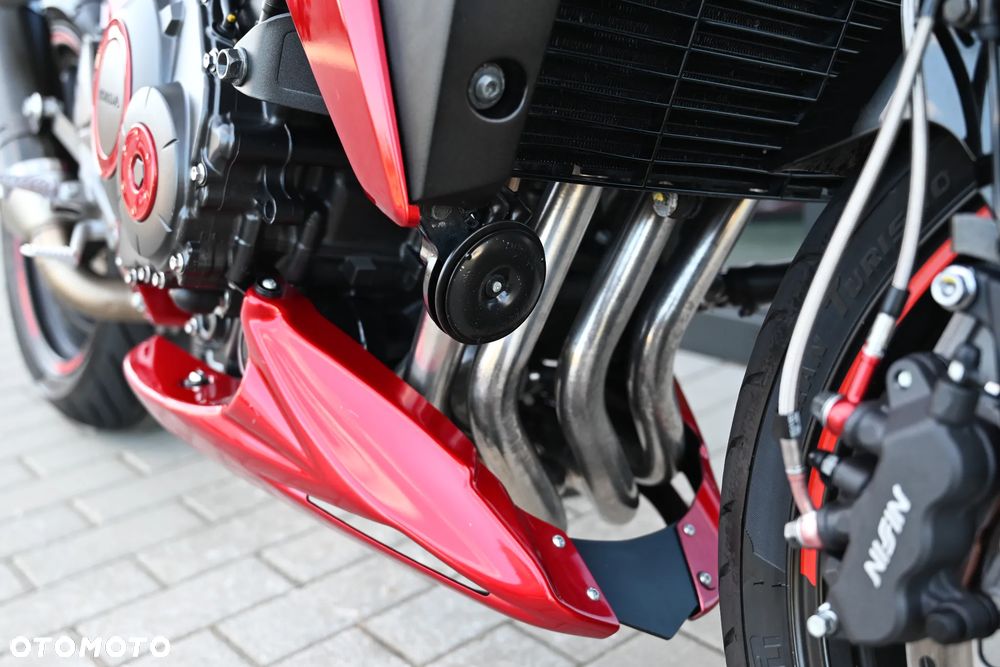 Honda CB - 22