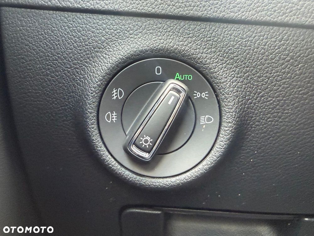 Skoda Superb 2.0 TSI 4x4 L&K DSG - 25