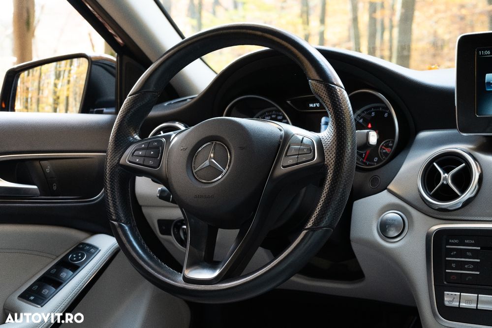 Mercedes-Benz GLA 220 4MATIC - 11