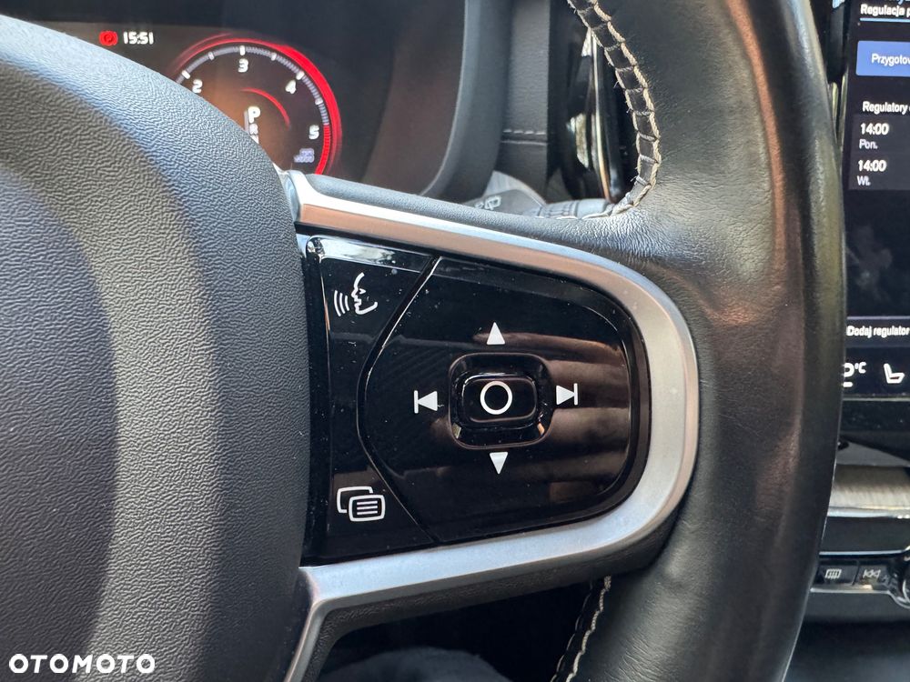 Volvo XC 60 D4 Inscription - 25