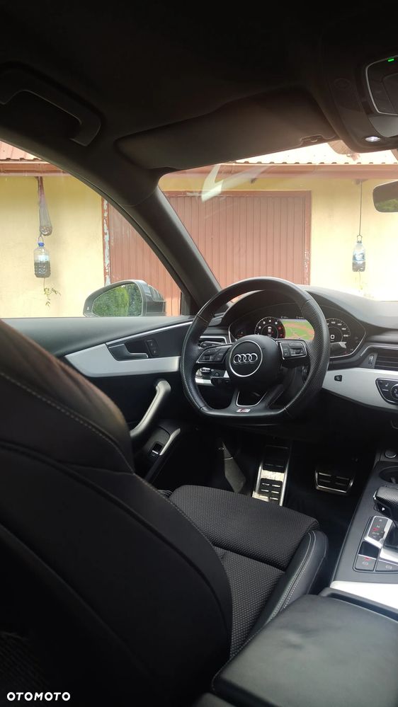 Audi A4 Limousine - 6
