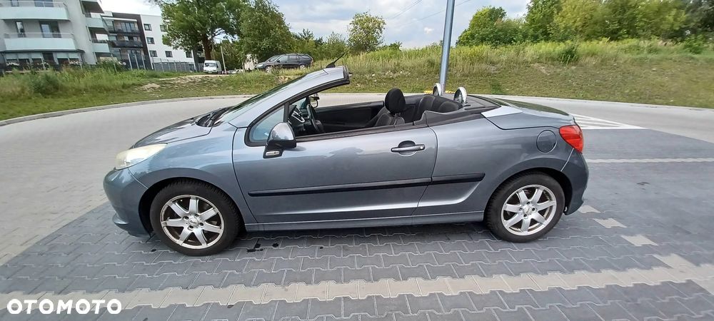 Peugeot 207 CC - 3