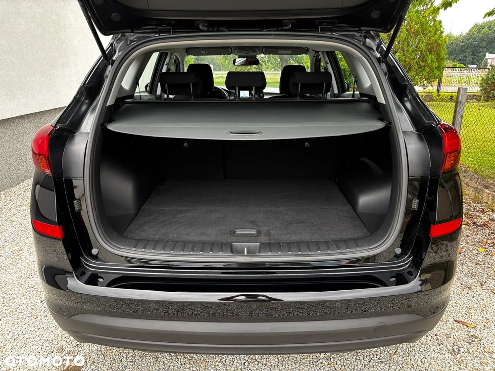 Hyundai Tucson 1.6 GDi 2WD Trend - 15