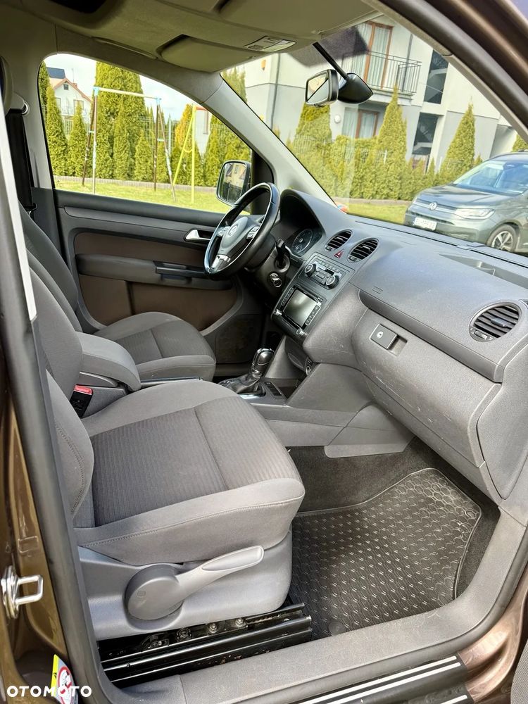 Volkswagen Caddy Comfortline 4Motion DSG - 15