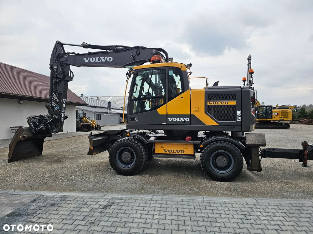 Volvo EW 160 E - 9