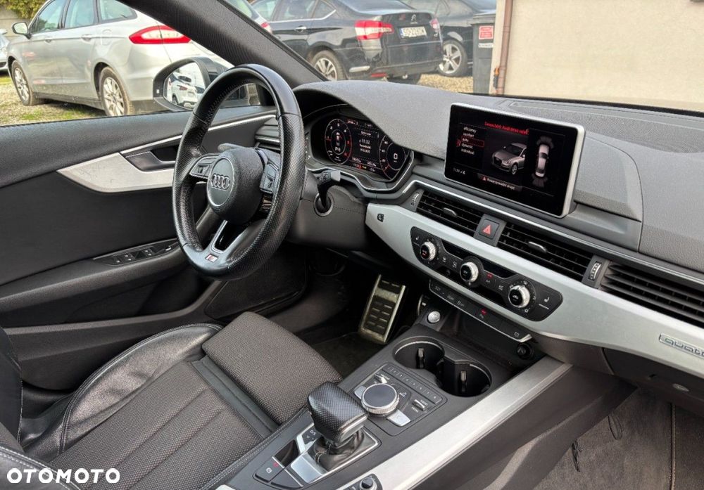 Audi A4 Limousine - 18