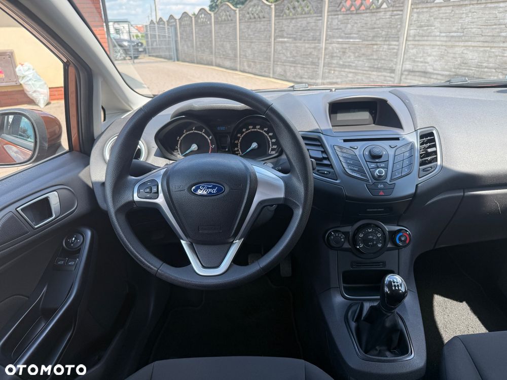 Ford Fiesta - 19