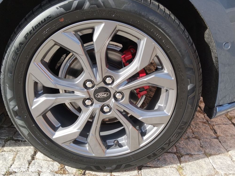 Ford Focus - 17