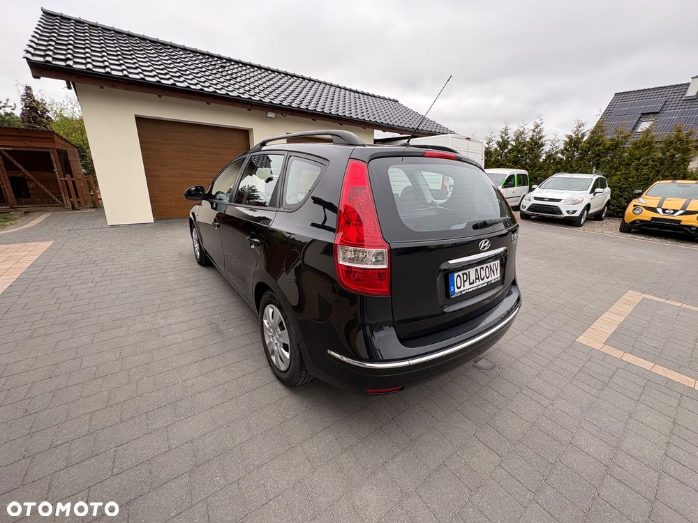 Hyundai i30 1.6 blue Comfort - 12