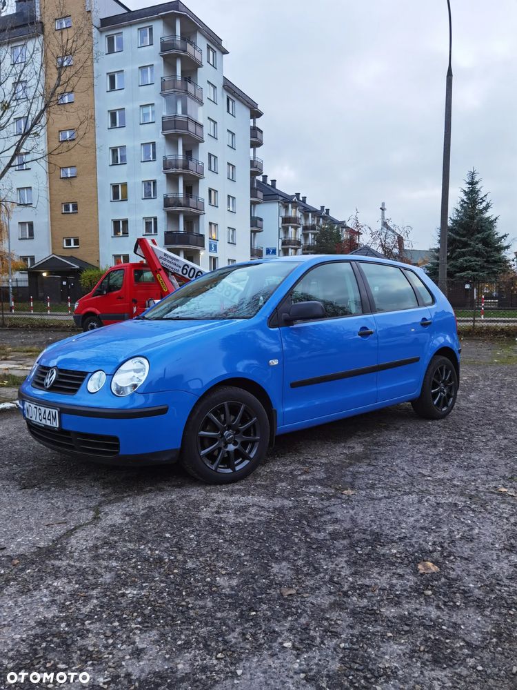 Volkswagen Polo 1.4 16V Trendline - 1