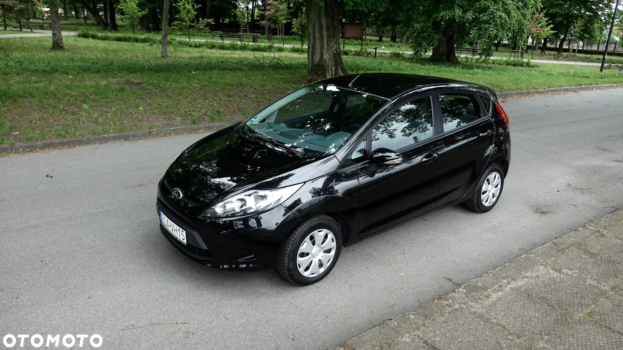 Ford Fiesta 1.25 Celebration - 25