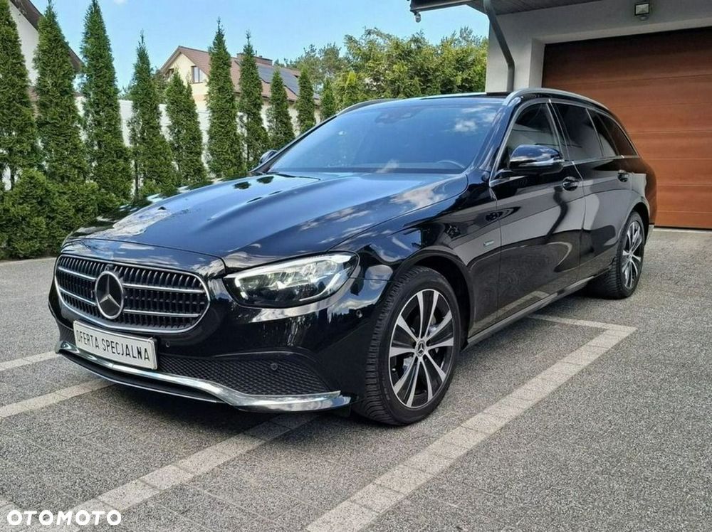Mercedes-Benz Klasa E 300 de 9G-TRONIC - 11
