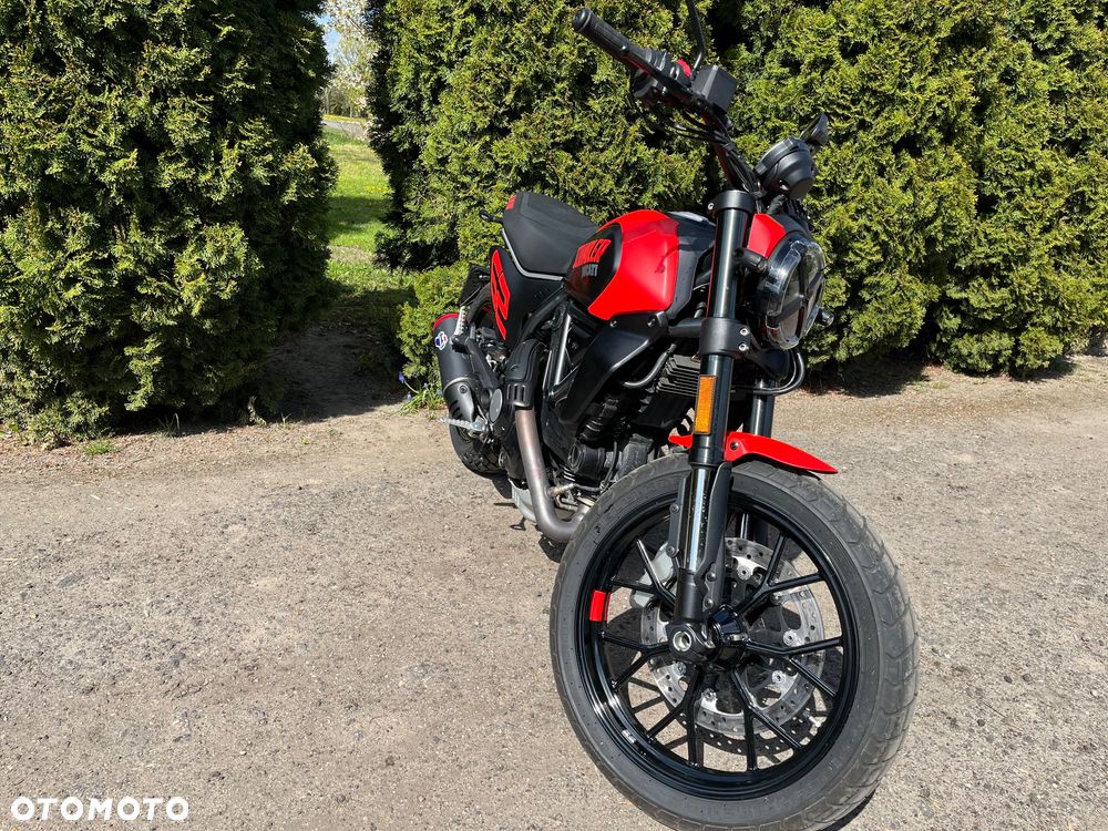 Ducati Scrambler - 4