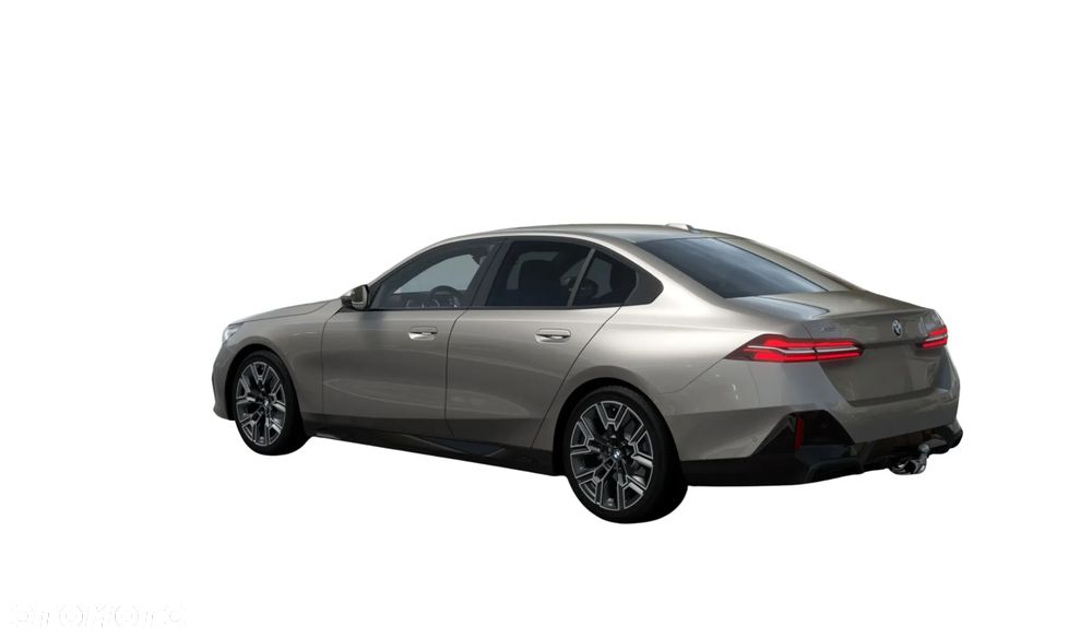 BMW Seria 5 520d mHEV M Sport - 4