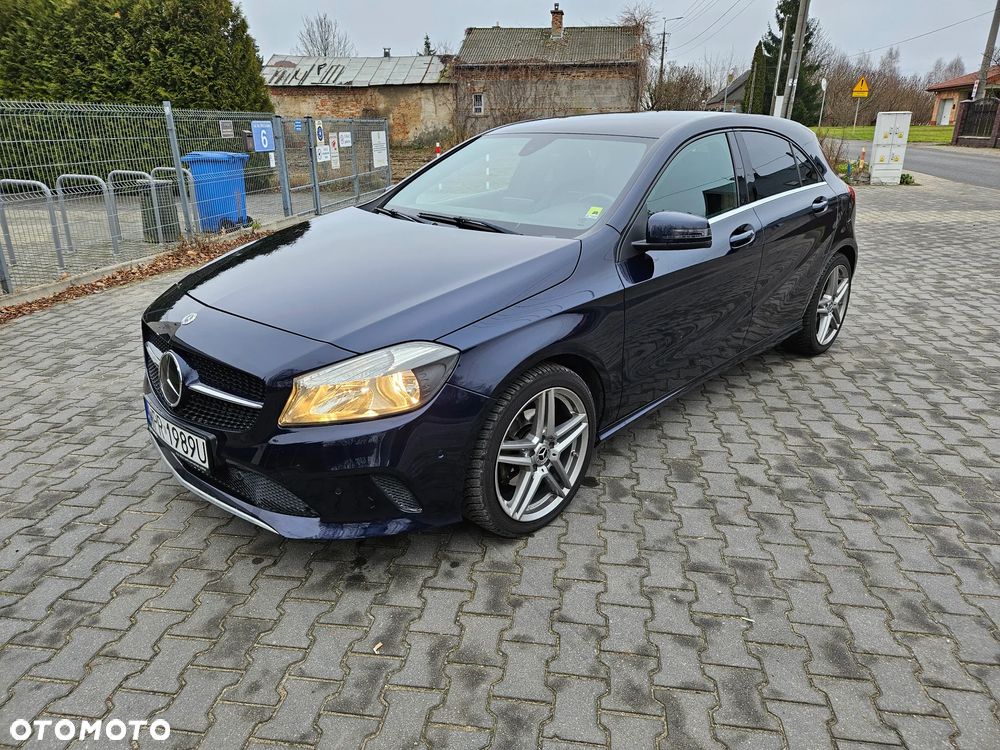 Mercedes-Benz Klasa A ver-220-4matic-7g--dct-urban - 19
